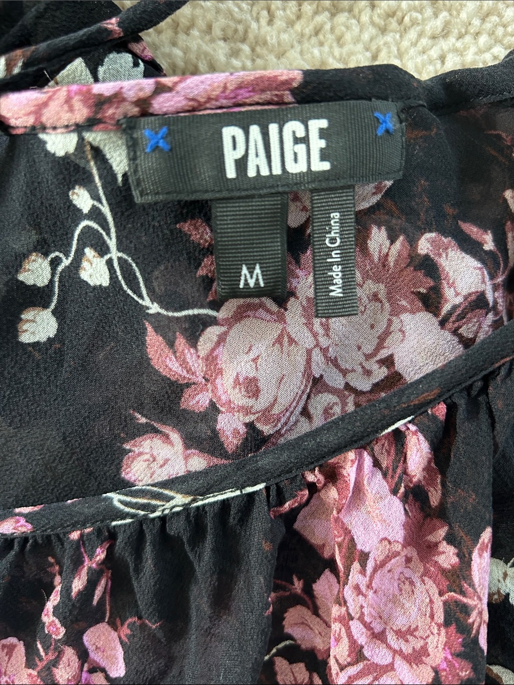PAIGE 100% Silk Black Floral Ruffle-Neck Blouse with Pink & White‎ Print - Picture 2 of 8